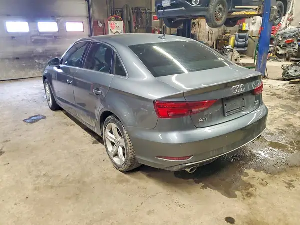 WAUB8GFF8J1058453 2018 AUDI A3 - Image 2