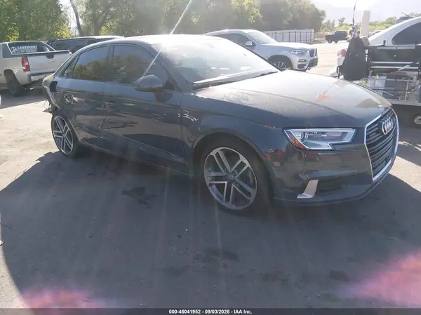 WAUB8GFF8J1087838 2018 AUDI A3 - Image 1