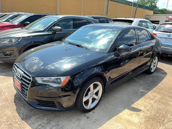 WAUB8GFFXG1080060 2016 AUDI A3 - Image 2