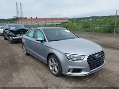 WAUB8GFFXH1047478 2017 AUDI A3