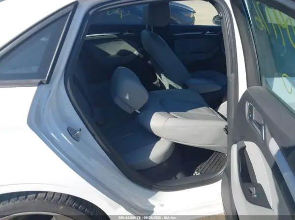WAUB8GFFXH1057556 2017 AUDI A3 - Image 8