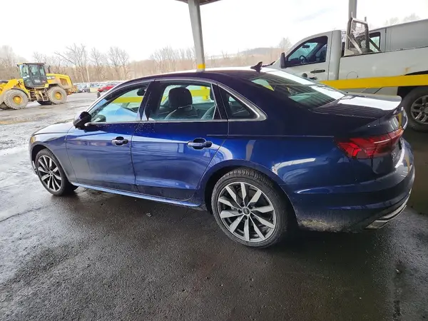 WAUBBAF42NN009793 2022 AUDI A4 - Image 2