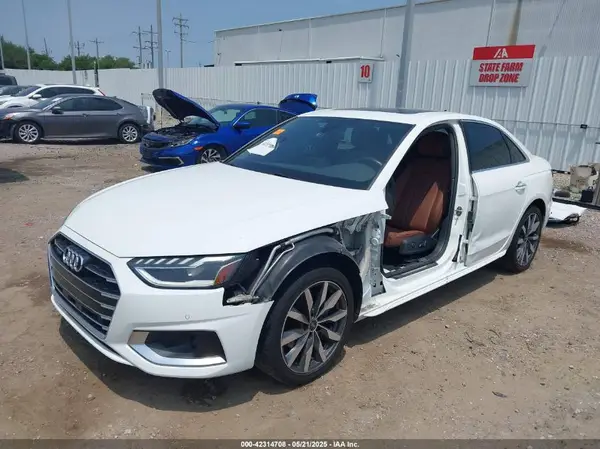WAUBBAF46MA085653 2021 AUDI A4 - Image 2