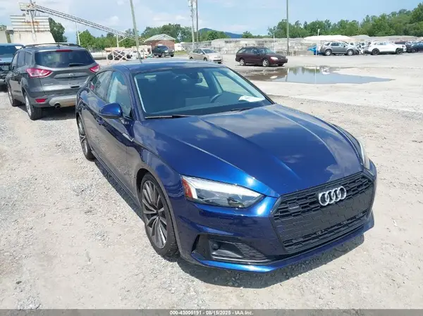 WAUBBCF52NA038450 2022 AUDI A5 - Image 1