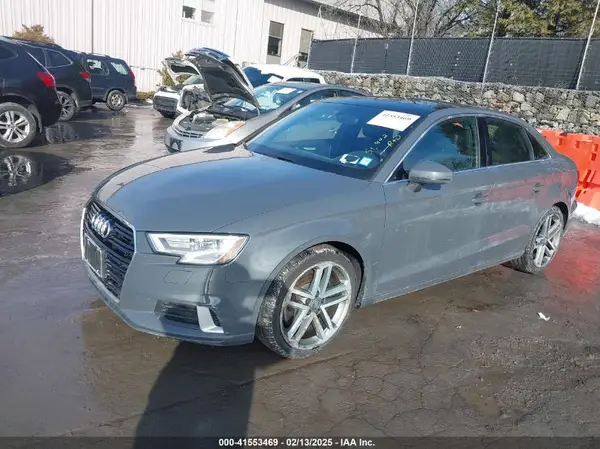 WAUBEGFF2K1017259 2019 AUDI A3 - Image 2