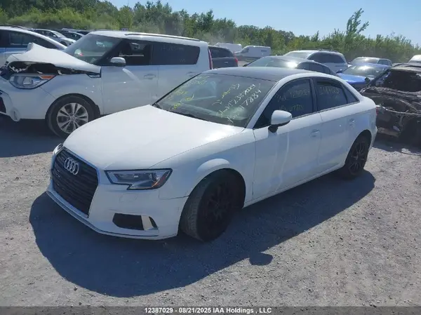 WAUBEGFF3K1017884 2019 AUDI A3 - Image 2