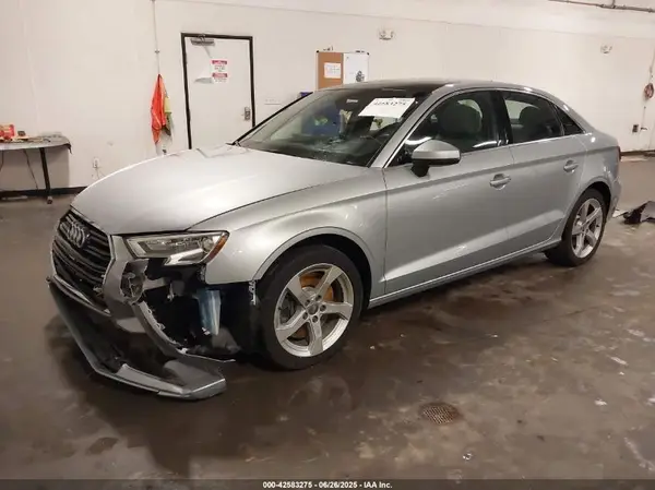 WAUBEGFF3KA087806 2019 AUDI A3 - Image 2