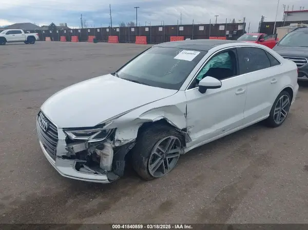 WAUBEGFF8KA113719 2019 AUDI A3 - Image 2