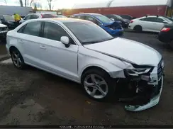 WAUBEGFF9KA082724 2019 AUDI A3