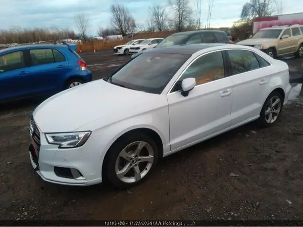 WAUBEGFF9KA082724 2019 AUDI A3 - Image 2