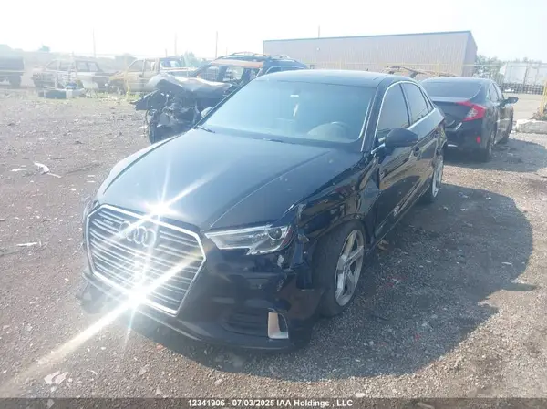 WAUBEGFF9KA114409 2019 AUDI A3 - Image 2