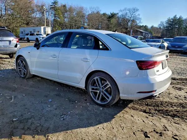 WAUBEGFF9KA125071 2019 AUDI A3 - Image 2