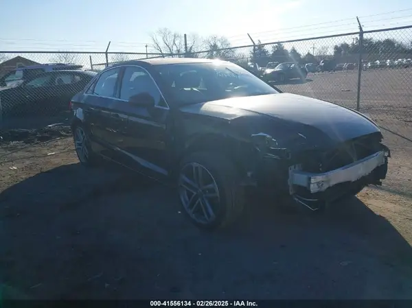 WAUBEGFFXK1019177 2019 AUDI A3 - Image 1