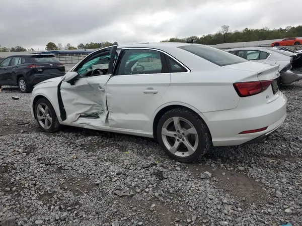 WAUBEGFFXKA082943 2019 AUDI A3 - Image 2