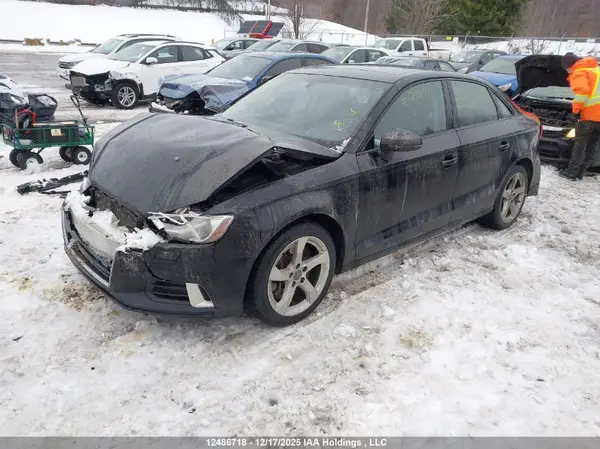 WAUBEGFFXKA120753 2019 AUDI A3 - Image 2