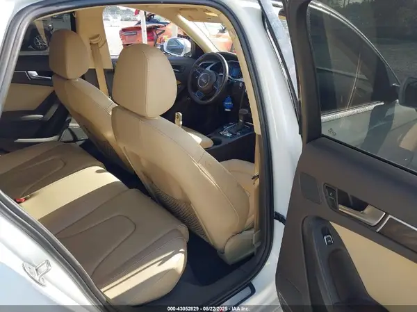 WAUBFAFL0GN009676 2016 AUDI A4 - Image 8