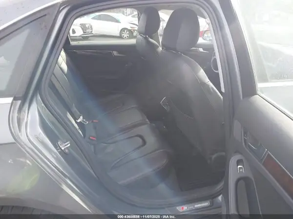 WAUBFAFL1GN017060 2016 AUDI A4 - Image 8