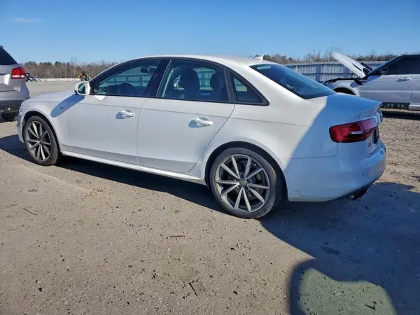 WAUBFAFL3GN017318 2016 AUDI A4 - Image 2