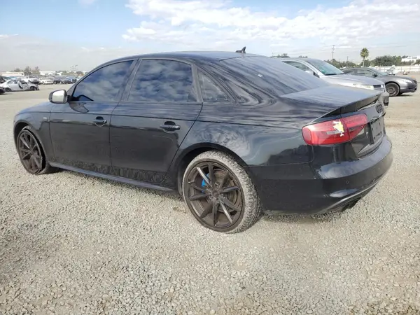 WAUBFAFL5GN013612 2016 AUDI A4 - Image 2