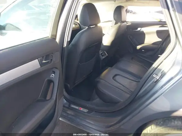 WAUBFAFL8GN000756 2016 AUDI A4 - Image 8