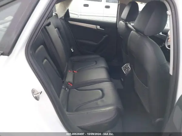 WAUBFAFLXGN014416 2016 AUDI A4 - Image 8