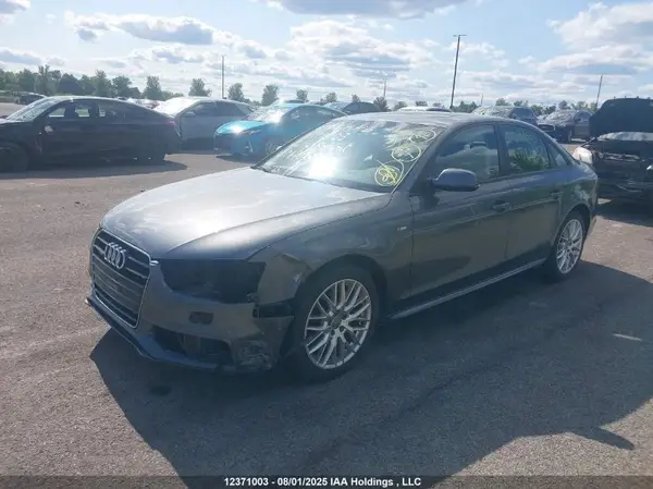 WAUBFCFLXGN012368 2016 AUDI A4 - Image 2
