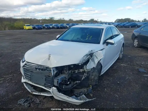WAUBNAF40JA099275 2018 AUDI A4 - Image 2