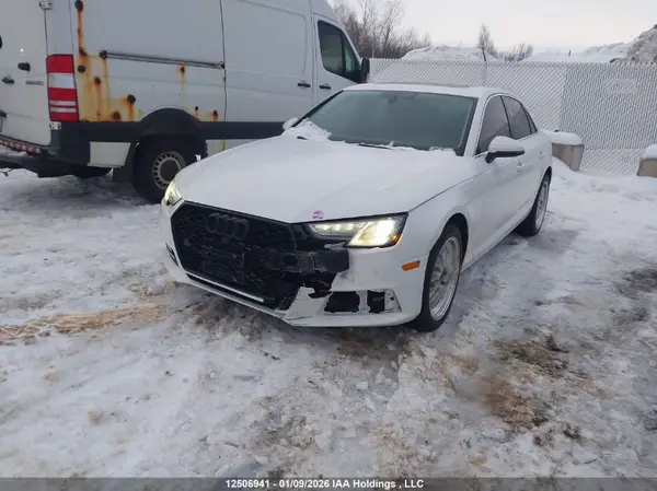WAUBNAF43HN003416 2017 AUDI A4 - Image 2