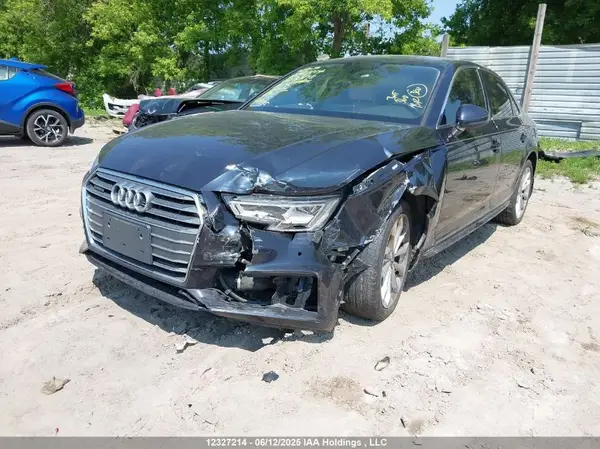WAUBNAF48JA023898 2018 AUDI A4 - Image 2