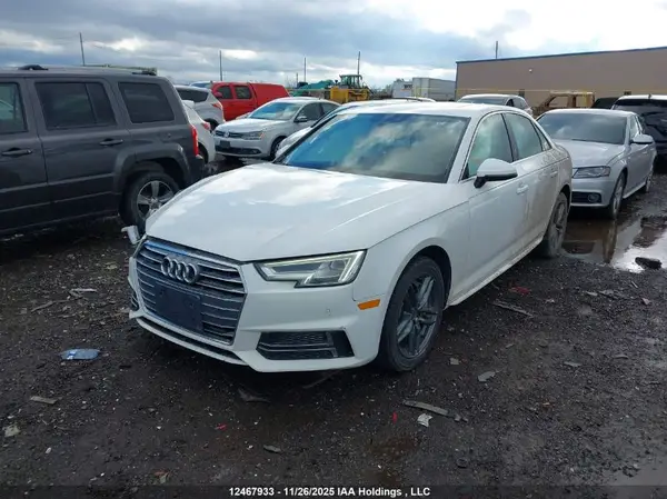 WAUBNAF48JA111687 2018 AUDI A4 - Image 2