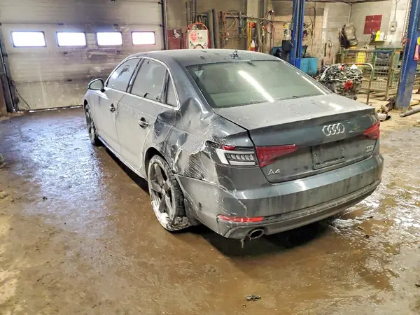 WAUBNAF49JN018346 2018 AUDI A4 - Image 2