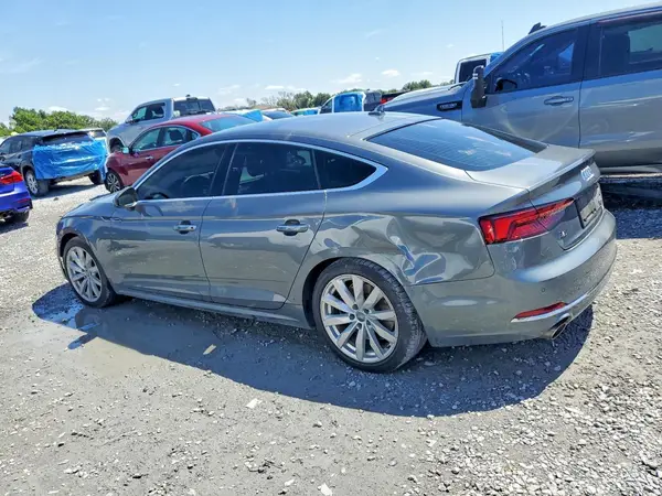 WAUBNCF50JA075014 2018 AUDI A5 - Image 2