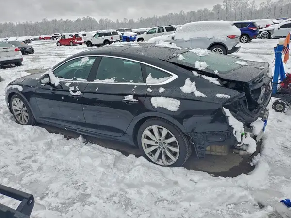 WAUBNCF51JA010382 2018 AUDI A5 - Image 2