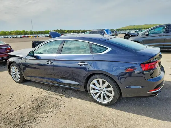 WAUBNCF51JA062000 2018 AUDI A5 - Image 2