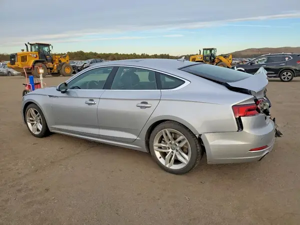 WAUBNCF51KA070745 2019 AUDI A5 - Image 2