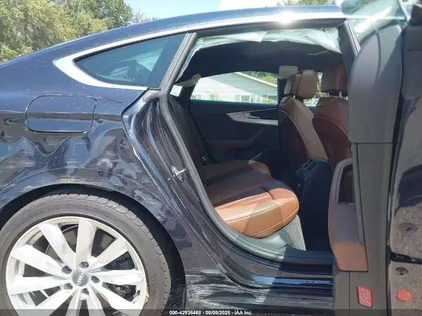 WAUBNCF52JA009421 2018 AUDI A5 - Image 8