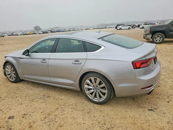 WAUBNCF52JA126836 2018 AUDI A5 - Image 2