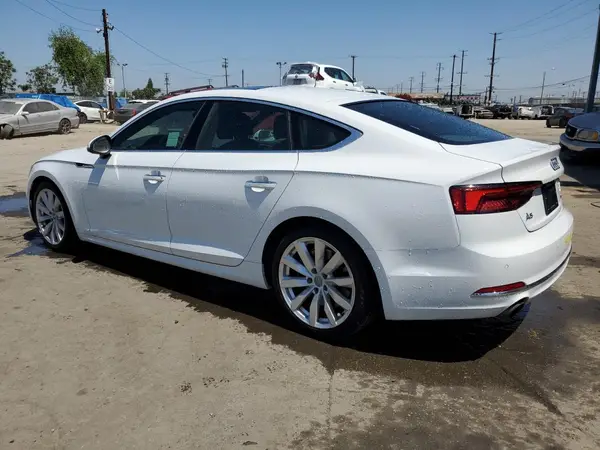 WAUBNCF52JA136928 2018 AUDI A5 - Image 2
