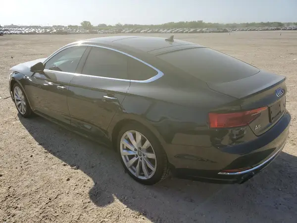 WAUBNCF53JA005541 2018 AUDI A5 - Image 2