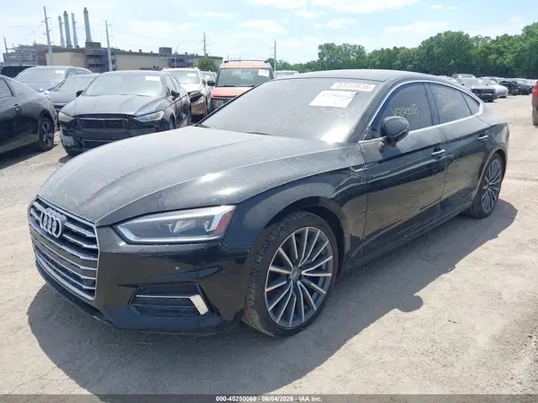 WAUBNCF53JA052035 2018 AUDI A5 - Image 2