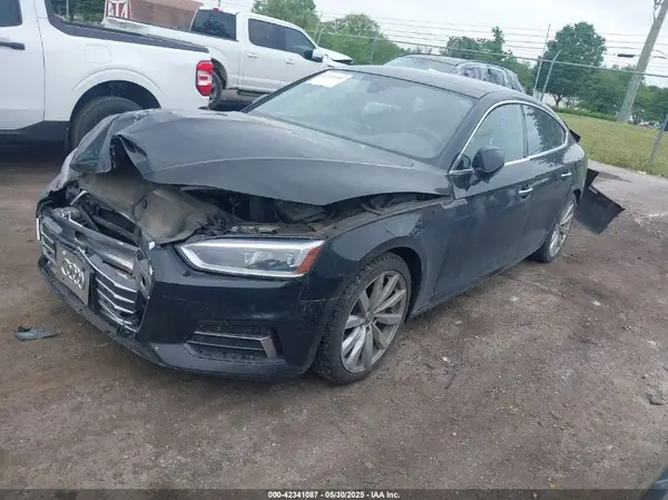 WAUBNCF54JA005421 2018 AUDI A5 - Image 2