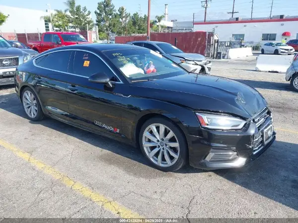 WAUBNCF54JA055140 2018 AUDI A5 - Image 1