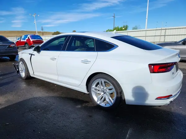 WAUBNCF54KA082503 2019 AUDI A5 - Image 2