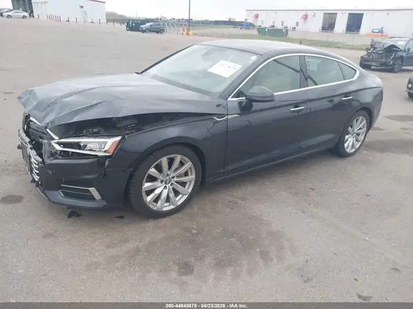 WAUBNCF55JA008716 2018 AUDI A5 - Image 2