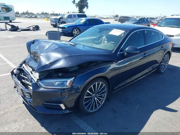 WAUBNCF56JA005095 2018 AUDI A5 - Image 2