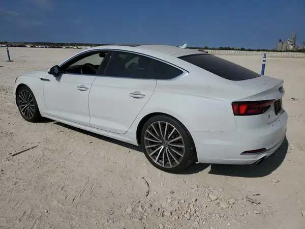 WAUBNCF56JA043099 2018 AUDI A5 - Image 2