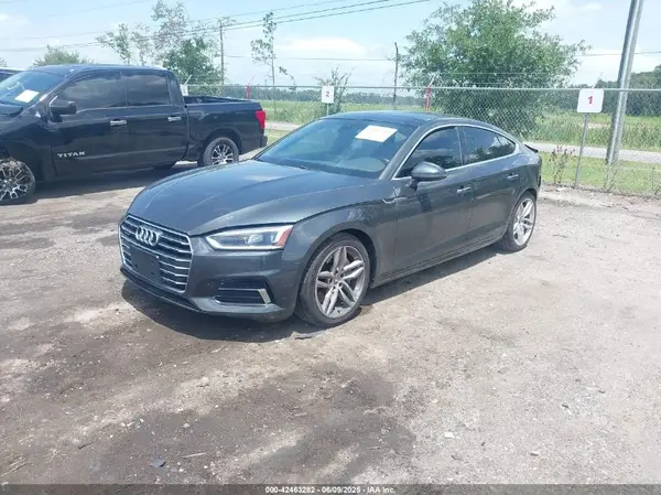 WAUBNCF56KA018091 2019 AUDI A5 - Image 2