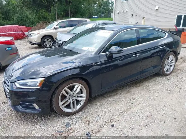 WAUBNCF56KA043492 2019 AUDI A5 - Image 2