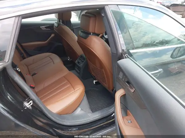WAUBNCF56KA043492 2019 AUDI A5 - Image 8