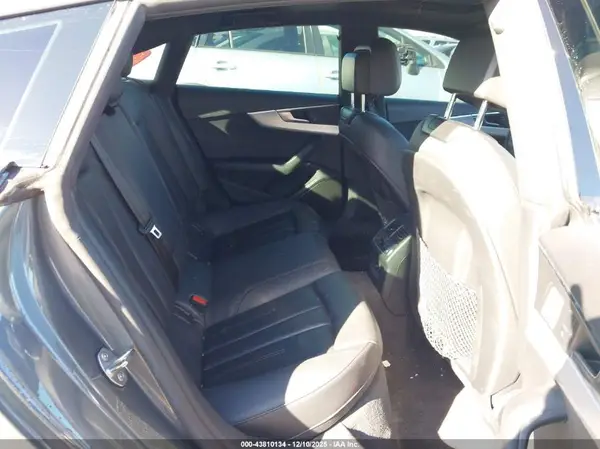 WAUBNCF57JA081683 2018 AUDI A5 - Image 8